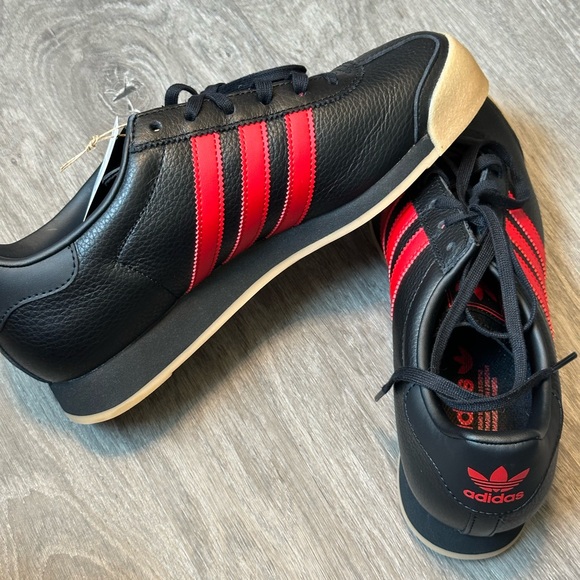 Adidas Samoa Black and Red Sneakers - Size 8M or 9W - NWT! - Picture 1 of 8
